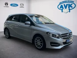 Silber Gebraucht 2016 Mercedes B180 Van / Kleinbus | 11.490 € (Guter Preis)