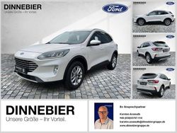 Weiß (metallic) Gebraucht 2022 Ford Kuga Titanium SUV | 24.464 € (Guter Preis)