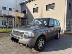 Grau Gebraucht 2010 Land Rover Range Rover Vogue SUV | 9.490 € (Superpreis)