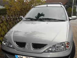Silber metallic Gebraucht 2002 Renault Mégane GrandTour Privilege Kombi | 1.850 € (Etwas zu teuer)