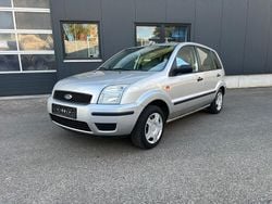 Polarsilber metallic Gebraucht 2003 Ford Fusion Ambiente Kleinwagen | 2.250 € (Fairer Preis)