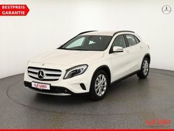 Calcitweiss Gebraucht 2016 Mercedes GLA200 Style SUV | 20.950 € (Fairer Preis)