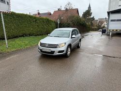 Silber Gebraucht 2015 VW Tiguan SUV | 9.000 € (Guter Preis)