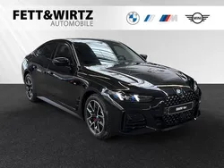 Saphirschwarz metallic Neu 2025 BMW 420 | 55.990 € (Superpreis)