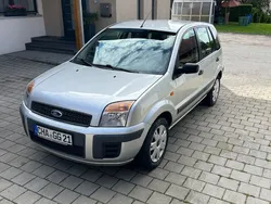 Grau Gebraucht 2007 Ford Fusion Ambiente Limousine | 3.699 € (Fairer Preis)
