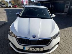 Weiß Gebraucht 2020 Skoda Scala Ambition Kleinwagen | 12.000 € (Guter Preis)