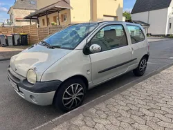Silber Gebraucht 2005 Renault Twingo Expression Kleinwagen | 1.090 € (Guter Preis)