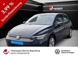 Grau Gebraucht 2024 VW Golf Life Limousine | 21.370 € (Fairer Preis)