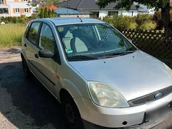 Silber Gebraucht 2002 Ford Fiesta Kleinwagen | 1.050 € (Fairer Preis)