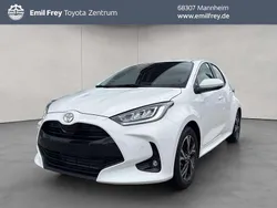 Schneeweiß Neu 2025 Toyota Yaris Limousine | 23.990 € (Superpreis)