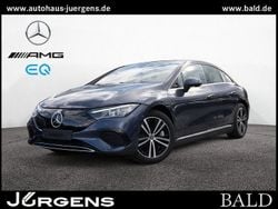 Blau metalliclack sodalithblau Gebraucht 2024 Mercedes EQE300 Electric Art Limousine | 42.850 € (Superpreis)