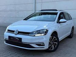 Weiß Gebraucht 2018 VW Golf VII Join Kombi | 14.900 € (Fairer Preis)