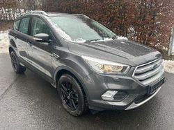 Grau Gebraucht 2019 Ford Kuga Titanium SUV | 15.499 € (Guter Preis)