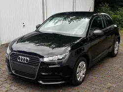 Schwarz Gebraucht 2012 Audi A1 Attraction Kleinwagen | 6.900 € (Superpreis)