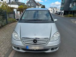 Silber Gebraucht 2002 Mercedes A200 Van / Kleinbus | 2.950 €