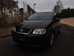 Schwarz Gebraucht 2005 VW Touran Highline Van / Kleinbus | 2.799 € (Fairer Preis)