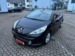Schwarz Gebraucht 2008 Peugeot 207 CC Platinum Cabrio | 3.800 € (Guter Preis)