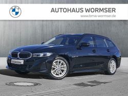 Schwarz Gebraucht 2022 BMW 320e Shadowline Kombi | 24.490 € (Guter Preis)