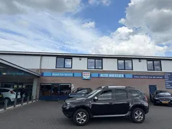 Schwarz Gebraucht 2015 Dacia Duster Prestige SUV | 4.950 € (Guter Preis)