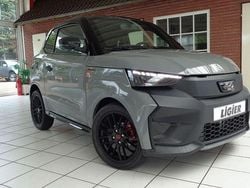 Asphaltgrau Neu 2025 Ligier JS50 Kleinwagen | 22.375 € (Teuer)
