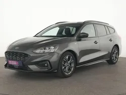Magnetic grau Gebraucht 2020 Ford Focus ST-Line Kombi | 15.629 € (Guter Preis)