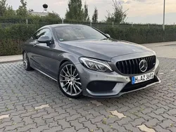 Grau Gebraucht 2016 Mercedes C300 AMG Coupé | 28.500 € (Fairer Preis)