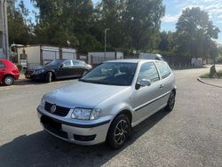 Silber Gebraucht 2001 VW Polo Kleinwagen | 1.800 € (Fairer Preis)