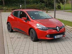 Rot Gebraucht 2014 Renault Clio IV Kleinwagen | 6.600 € (Fairer Preis)