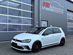 Oryxweiß perlmutteffekt Gebraucht 2016 VW Golf GTI Clubsport Limousine | 24.800 € (Fairer Preis)