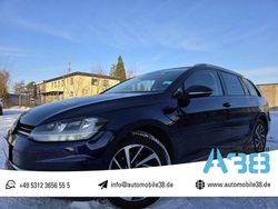 Blau Gebraucht 2017 VW Golf VII Sound Kombi | 9.990 € (Guter Preis)