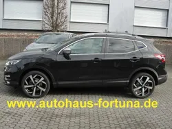 Black (m) Gebraucht 2018 Nissan Qashqai 360º SUV | 18.900 € (Etwas zu teuer)