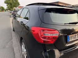 Schwarz Gebraucht 2014 Mercedes A180 Kleinwagen | 10.800 € (Fairer Preis)