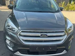 Grau Gebraucht 2019 Ford Kuga Titanium SUV | 16.499 € (Guter Preis)