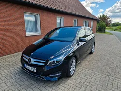 Schwarz Gebraucht 2018 Mercedes B180 Urban Van / Kleinbus | 14.400 € (Guter Preis)