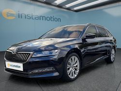 Schwarz Gebraucht 2022 Skoda Superb Kombi | 27.299 € (Fairer Preis)