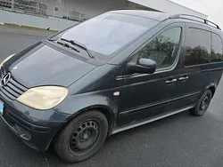 Schwarz Gebraucht 2003 Mercedes Vaneo Van / Kleinbus | 400 €