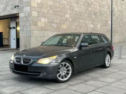 Grau Gebraucht 2009 BMW 530 Kombi | 5.800 € (Fairer Preis)