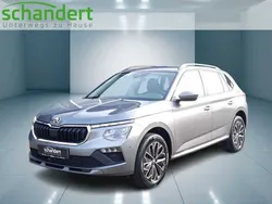 Graphitegrau metallic (grau) metallic Neu 2025 Skoda Kamiq Tour SUV | 35.770 € (Teuer)