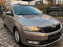 Beige Gebraucht 2012 Skoda Rapid Ambition Limousine | 3.999 € (Fairer Preis)