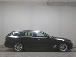 Schwarz Gebraucht 2022 BMW 520 Performance Kombi | 20.950 € (Guter Preis)