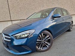 Denimblau Gebraucht 2019 Mercedes B180 Progressive Van / Kleinbus | 18.950 € (Fairer Preis)