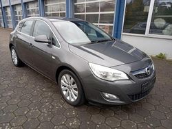 Grau Gebraucht 2010 Opel Astra Cosmo Limousine | 4.895 €