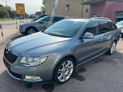 Grau Gebraucht 2010 Skoda Superb Ambition Kombi | 3.650 € (Superpreis)