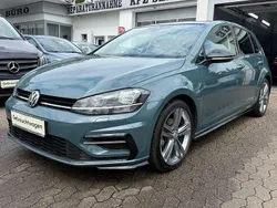 Petroleum blue Gebraucht 2019 VW Golf VII R-line Limousine | 20.498 € (Fairer Preis)