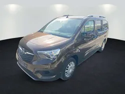 Haselnuss braun Gebraucht 2020 Opel Combo Life Edition Van / Kleinbus | 21.490 € (Etwas zu teuer)