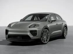 Aventuringrünmetallic Neu 2025 Porsche Macan SUV | 113.947 € (Teuer)