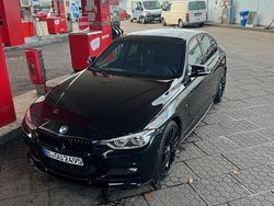 Schwarz Gebraucht 2018 BMW 320 M Sport Limousine | 20.000 € (Teuer)