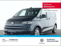 Blau Gebraucht 2024 VW Multivan Basis Van / Kleinbus | 59.020 € (Teuer)