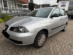 Grau Gebraucht 2005 Seat Ibiza Kleinwagen | 1.350 € (Fairer Preis)