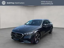 Grau Gebraucht 2024 Mercedes E300 Avantgarde Kombi | 46.900 € (Superpreis)